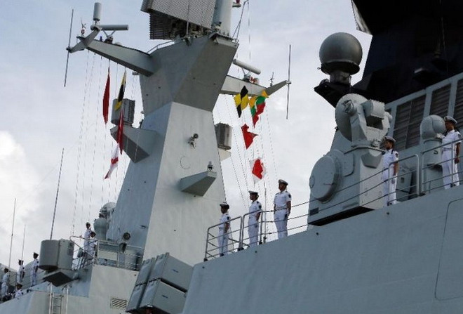 Tàu chiến hải quân Trung Quốc cập cảng quốc tế của Myanmar ảnh 1