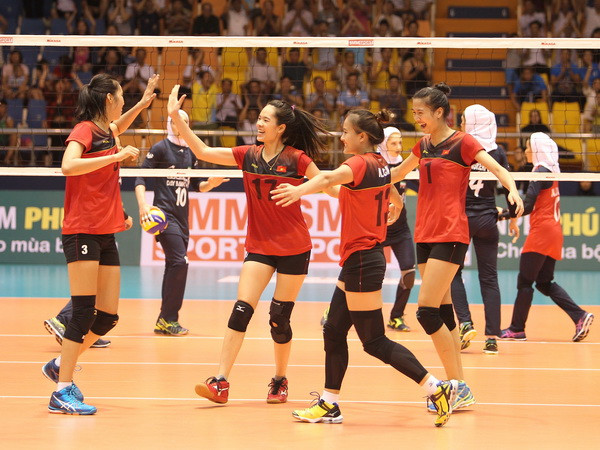 Đội tuyển bóng chuyền nữ Việt Nam nhọc nhằn đánh bại Hàn Quốc ảnh 1