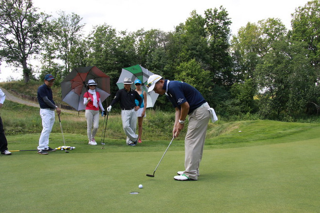 Giải golf thường niên kết nối người Việt tại Liên bang Nga ảnh 1