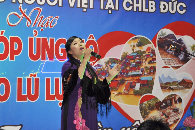 Đêm nhạc từ thiện ​"Vì miền Trung thân yêu​" tại CHLB Đức ảnh 1