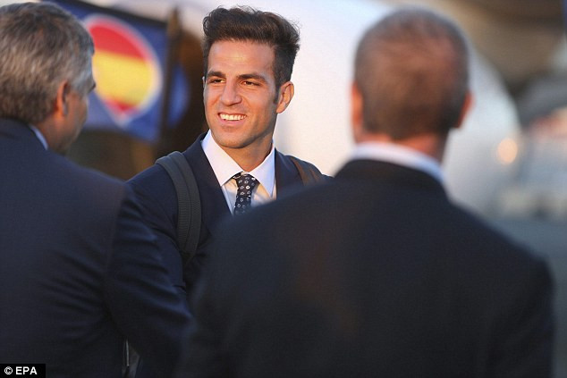 Đương kim vô địch Tây Ban Nha đến Pháp bảo vệ ngôi vương ảnh 6