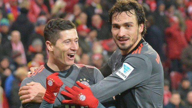 HLV Carlo Ancelotti đã biết dùng Lewandowski-Thomas Mueller? ảnh 2