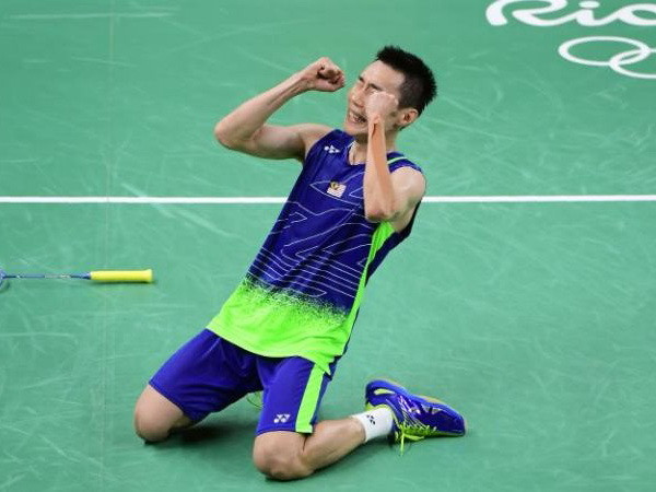 Lee Chong Wei đánh bại Lin Dan sau trận đấu siêu kịch tính ảnh 1