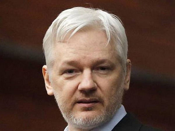 Hoãn phiên thẩm vấn nhà sáng lập WikiLeaks Julian Assange ảnh 1