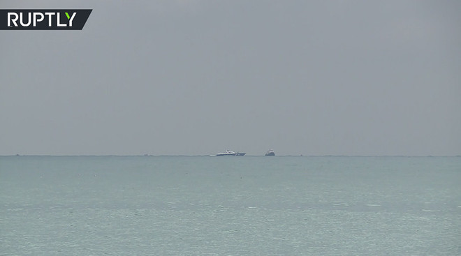 Tìm kiếm máy bay Nga bị rơi trên biển. (Nguồn: Ruptly) Video hình ảnh đầu tiên Nga tìm kiếm máy bay Tu-154 gặp nạn ảnh 1