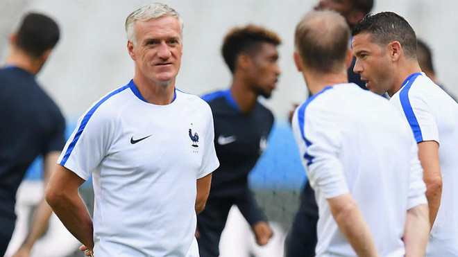 Pháp - Romania: Chờ những tính toán của Didier Deschamps ảnh 1
