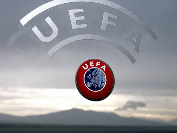 UEFA kỳ vọng thu hơn 3 tỷ euro mỗi năm nhờ kế hoạch quản trị mới ảnh 1