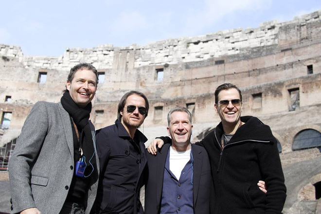 Tuyển Đức diện kiến Giáo hoàng trước thềm "đại chiến" với Italy ảnh 15