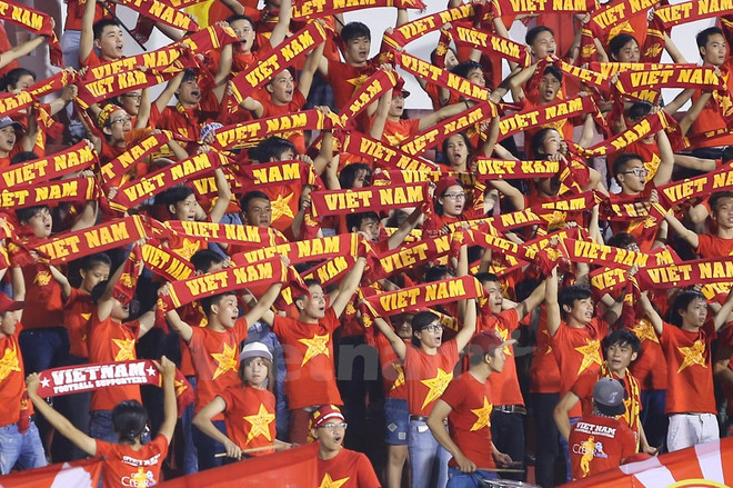 Cổ động viên Việt Nam gặp khó trong việc mua vé trận gặp Myanmar ảnh 1