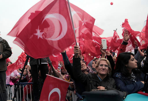 Thổ Nhĩ Kỳ tiếp tục sa thải hơn 10.000 công chức nhà nước ảnh 1