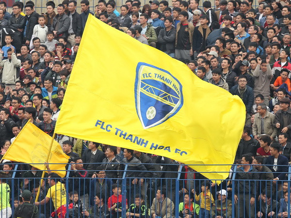 Thắng kịch tính, FLC Thanh Hóa soán vị trí thứ 2 của SHB Đà Nẵng ảnh 1