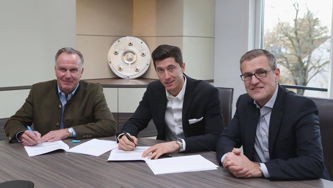 Bayern Munich chính thức chốt tương lai của Robert Lewandowski ảnh 1