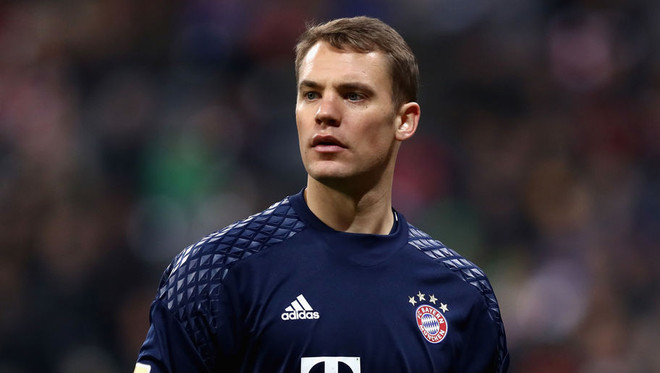 Thủ thành Neuer trong màu áo Bayern Munich. (Nguồn: Getty Images) Manuel Neuer lần thứ 4 liên tiếp là Thủ môn hay nhất thế giới ảnh 1