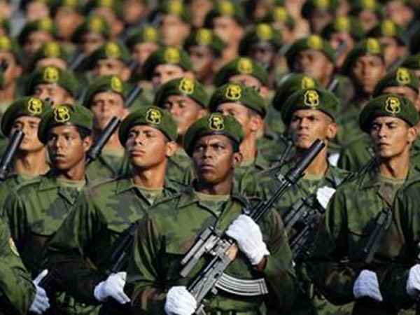 Lực lượng quân đội Cuba. (Nguồn: Reuters) Cuba tuyên bố tiến hành cuộc tập trận toàn quốc kéo dài 5 ngày ảnh 1