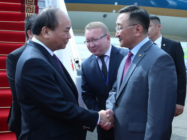 Thủ tướng Nguyễn Xuân Phúc bắt đầu thăm chính thức Mông Cổ ảnh 1