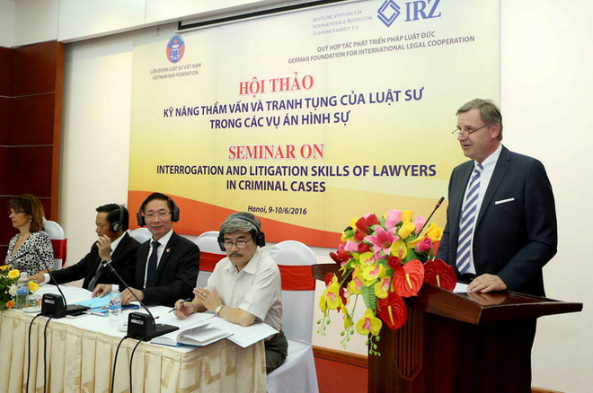 Việt Nam-Đức chia sẻ kỹ năng thẩm vấn và tranh tụng án hình sự ảnh 1