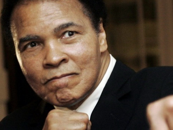 Huyền thoại quyền Anh nổi tiếng Muhammad Ali qua đời ở tuổi 74 ảnh 1