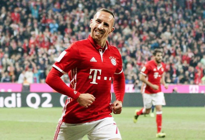 Màn trình diễn ấn tượng của "Robbéry" cho hợp đồng mới với Bayern? ảnh 1