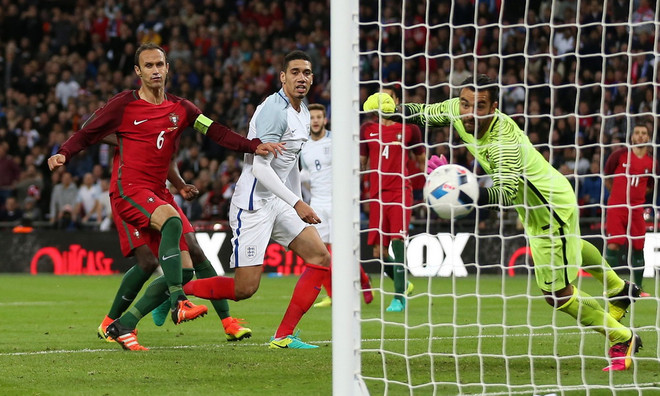 Sao M.U lập công, đội tuyển Anh nhọc nhằn đánh bại Bồ Đào Nha ảnh 1