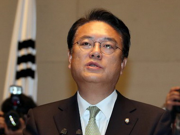 Hàn Quốc: Lãnh đạo nhóm nghị sỹ đảng Saenuri cầm quyền từ chức ảnh 1