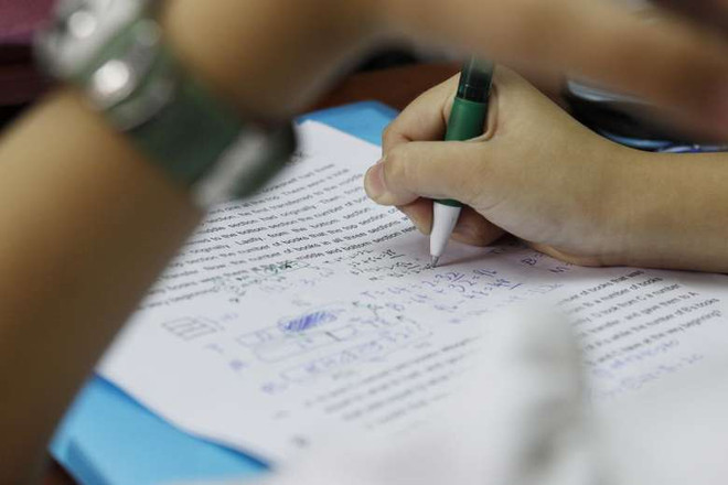 (Nguồn: straitstimes.com) Học sinh Singapore đứng đầu thế giới về môn toán và khoa học ảnh 1