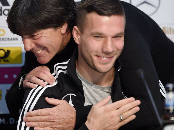 Löw nói về cuộc chia tay với Poldi: Một khoảnh khắc đẹp, nhưng buồn ảnh 2