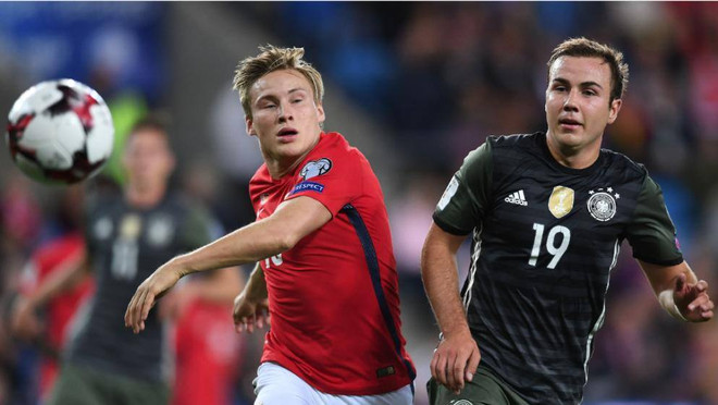 HLV Joachim Löw bị chê về thái độ "chiến tranh lạnh" với Lehmann ảnh 3