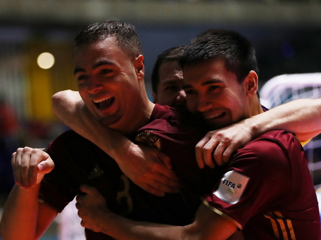 Vùi dập Tây Ban Nha, đội tuyển Futsal Nga đối đầu Iran ở bán kết ảnh 1