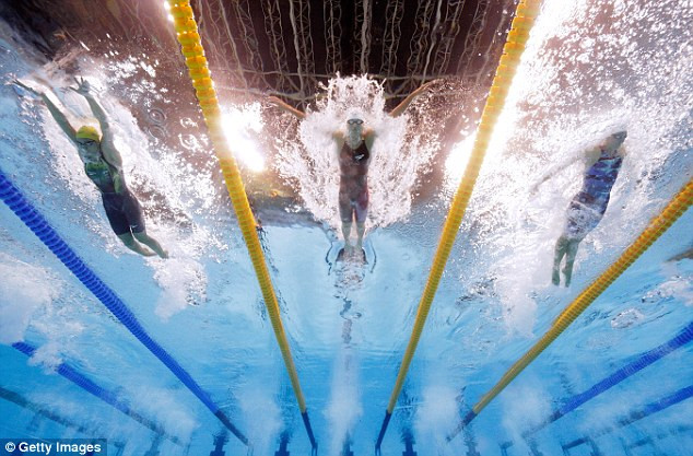 Thần đồng bơi lội Trung Quốc bị phát hiện dương tính với doping ảnh 2