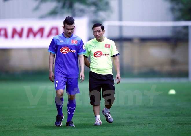 Hoàng Thịnh nỗ lực để kịp ra sân ở trận tái đấu tuyển Indonesia ảnh 1