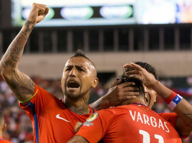 Chile giành tấm vé tứ kết cuối cùng ở Copa America 2016. (Nguồn: Getty Images) Chile ngược dòng giành vé cuối cùng vào tứ kết Copa America ảnh 1