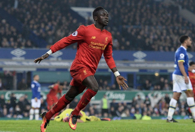 Liverpool đòi lại ngôi nhì từ Man City sau chiến thắng kịch tính ảnh 1