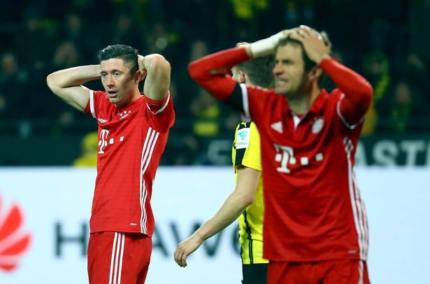 Có một Bundesliga hấp dẫn nhất trong 5 năm trở lại đây! ảnh 2