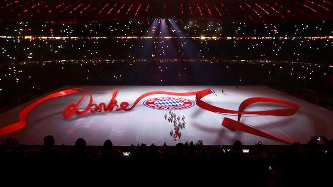 Clip màn trình diễn ánh sáng 3D của Bayern tri ân người hâm mộ ảnh 4