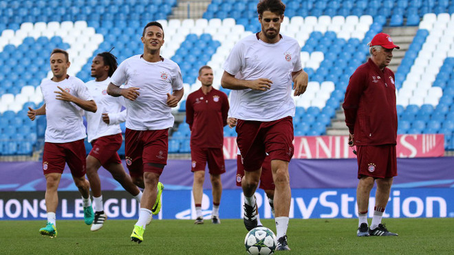 Bayern đến Madrid quyết "xóa dớp" trước người Tây Ban Nha ảnh 1