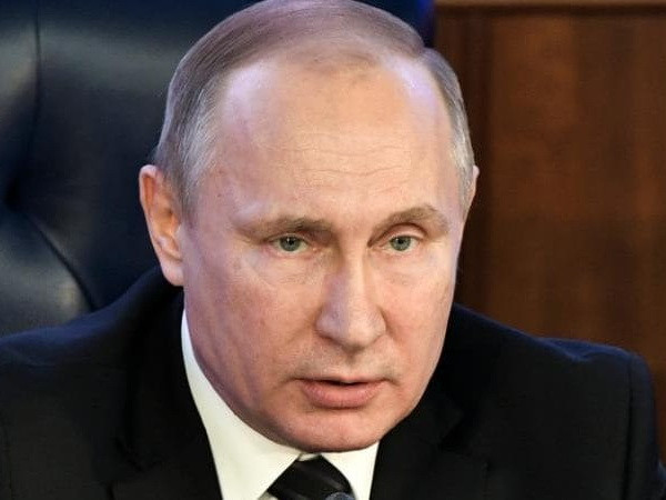 Tổng thống Nga Vladimi Putin. (Nguồn: AP) Ông Putin: Nga buộc phải hiện đại hóa lực lượng hạt nhân đối phó Mỹ ảnh 1