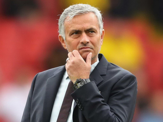 Man United thua liên tiếp, Mourinho không còn là "Người đặc biệt" ảnh 1