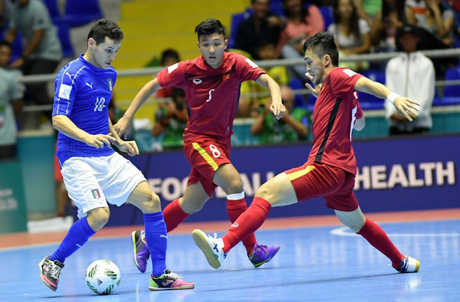 Hình ảnh đáng nhớ ngày Futsal Việt Nam giành vé vào vòng 1/8 ảnh 4