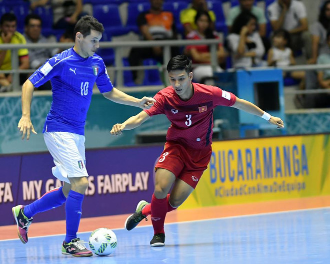 Hình ảnh đáng nhớ ngày Futsal Việt Nam giành vé vào vòng 1/8 ảnh 2