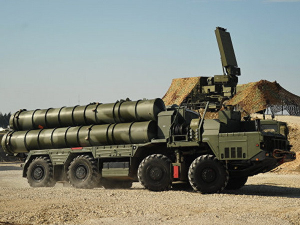 Nga triển khai các hệ thống tên lửa phòng không S-400 tại Crimea ảnh 1