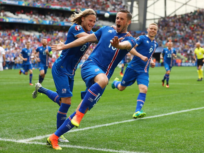 Bảng xếp hạng FIFA: Iceland thăng tiến mạnh, Việt Nam tụt hạng ảnh 1