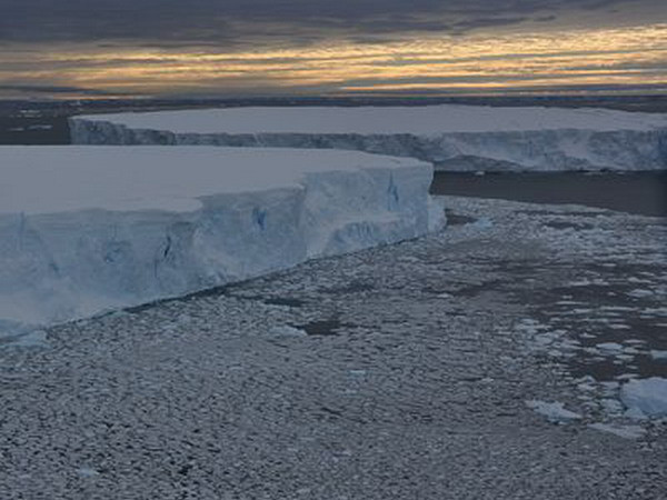 Băng tan do hiện tượng El Nino. (Nguồn: wsj.com) Băng Nam Cực có thể đã bắt đầu tan do El Nino từ những năm 1940 ảnh 1