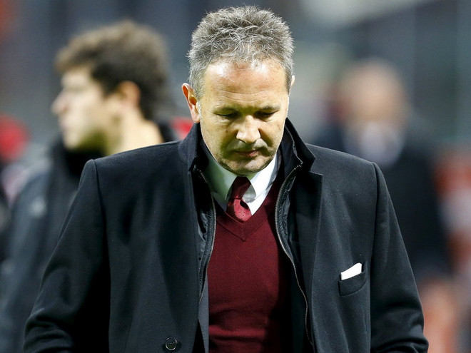 AC Milan chính thức sa thải huấn luyện viên Sinisa Mihajlovic ảnh 1