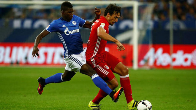 Höness: "Chúng tôi muốn có 1 Bundesliga căng thẳng và hấp dẫn" ảnh 3