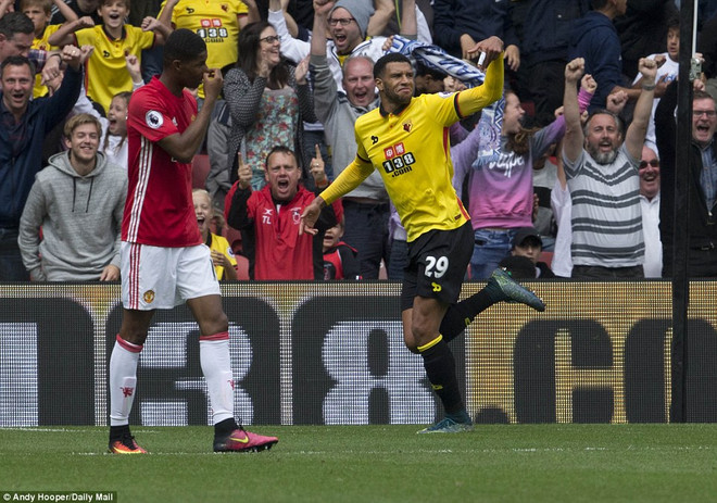 Watford khiến M.U nhận thất bại thứ ba liên tiếp trong vòng 1 tuần ảnh 2