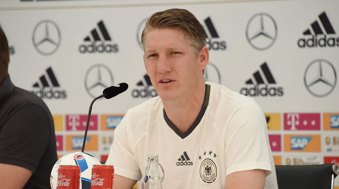 Schweinsteiger cảnh báo về cơ hội của tuyển Đức ở EURO 2016 ảnh 1