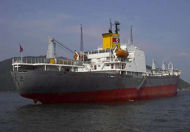 Triều Tiên cung cấp dịch vụ đăng ký tàu biển để thu ngoại tệ ảnh 1