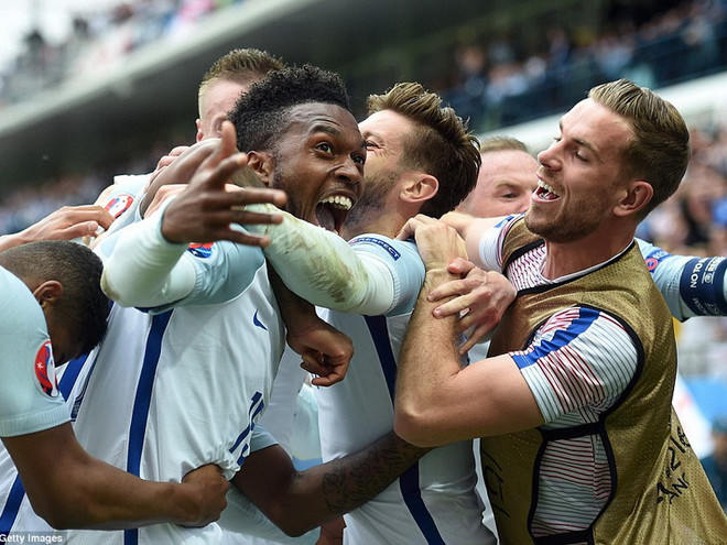 Daniel Sturridge tỏa sáng, tuyển Anh ngược dòng hạ xứ Wales ảnh 1