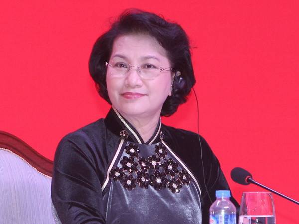 Chủ tịch Quốc hội gặp Chủ tịch Ủy ban Trung ương Mặt trận Lào ảnh 1