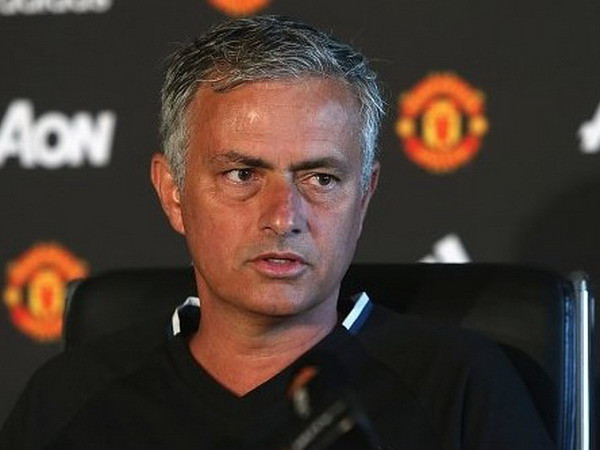 Sergio Aguero vắng mặt, Jose Mourinho vẫn còn lo lắng điều gì? ảnh 1